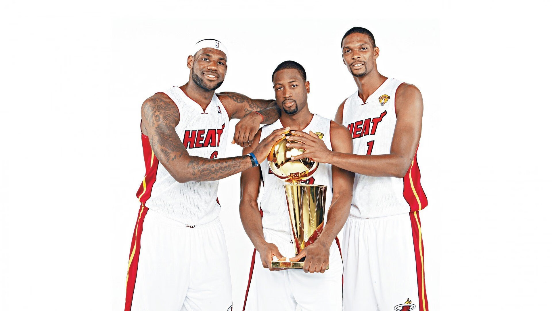 雄鹿火力压制湖人,布伦森奥运前哨战上演接管时刻